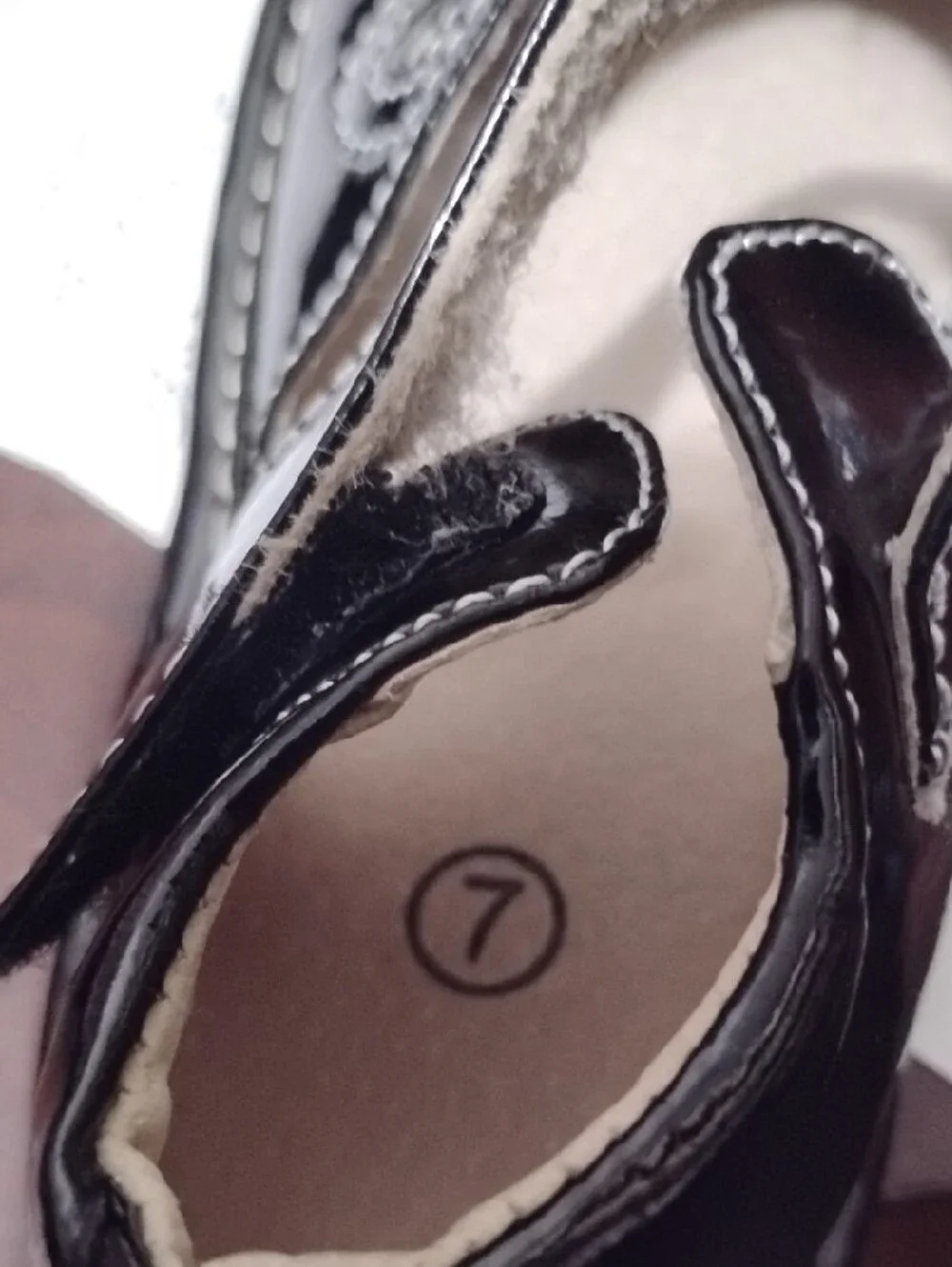 Little Mae's Kids 7 Black Patent Mary Jane Squeaky Alligator Logo Sole Shoe